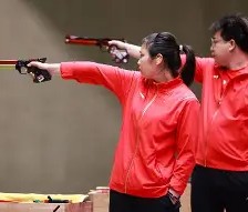 射击夜战：泰山银狐队绝杀嵩山猎隼队，速度优势明显轮换效果显现-爱游戏官网